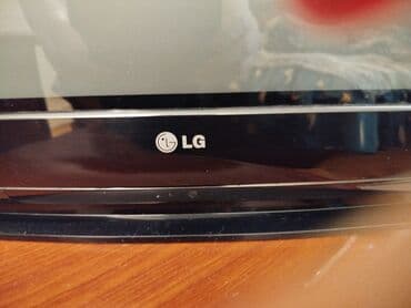 powerluxe tv: Televizor LG 24" — 3