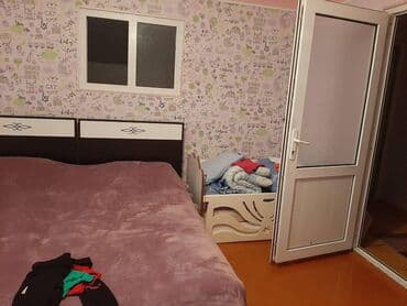 sekide kiraye evler ayliq 2022: 28 may metrosunun yaxınlığında 5 mertebeli binanın 1-cı mərtəbəsində — 3