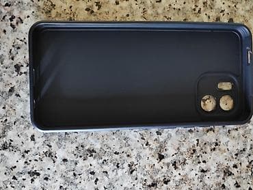 Məhsul: Qara rəngli telefon qabı - Model uyğunluğu: İki böyük + bir