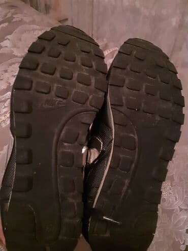 Ayaqqabılar: Nike idman ayaqqabısı oglan ucun razmer 36.37 Moskvadan baha alinib — 5