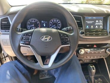 ravon 2: Hyundai Tucson: 2 l | 2017 il Krossover — 9