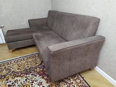 Divan yaxsi veziyyetde unvam Nesimi bazarinin yanu bazalidir acikir — 2