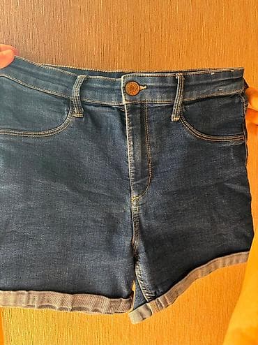 Женская одежда: Qısa cins şort - Rəng: tünd göy (indigo) - Material: denim (cins) - — 1