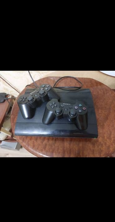 plesteşin 3: PS 3 satılır yaxşı vəziyyətdədir heç bir prablemi yoxdur tam — 1