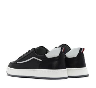 Botinkalar: Ayaqqabı Derimod brendi👈 Ölcü (42)👈 Temiz 💯 deri👈 Teze karopkada👈 — 2