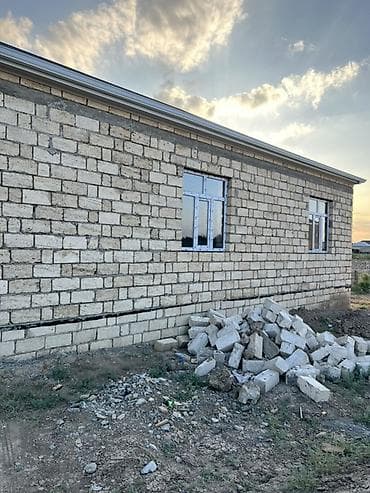 ev alqi satqisi quba: 3 otaqlı, 100 kv. m, Kredit yoxdur, Təmirsiz — 10