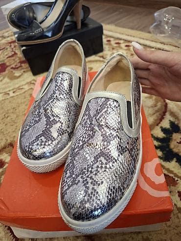 ağ mokasinlər: Qadın slip-on ayaqqabıları - Brend: Limoni (daxili etiketdə “limoni” — 2