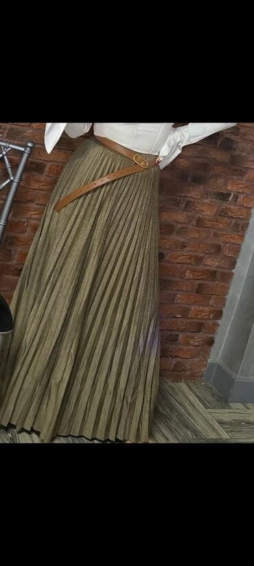 Maksi Ətək, Velvet, M