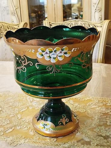 Bohemia meyvə qabı,çox böyükdür və hündürdür şəkildə kiçik — 1