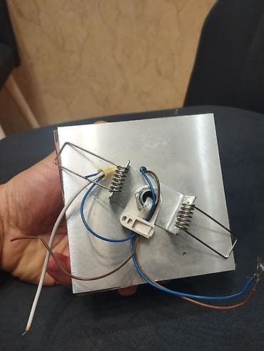 lan: Led spot işıqlar satılır, işlənmişdir, 5 ədəddir. Üstündə əlavə — 5