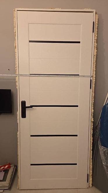 Ofis üçün İşlənmiş Giriş qapısı 80x200 sm Naliçnik ilə, Ödənişli çatdırılma