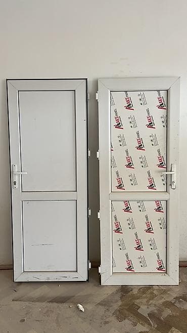 yeni il qapi bezeyi: PVC qapı dəsti - Material: ağ rəngli PVC profil - Komplekt: 2 ədəd — 1