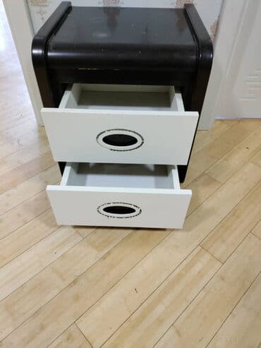 ikinci əl şkaf: İşlənmiş, Düz dolab, Dəhliz dolabı — 3