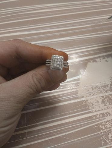 Zərgərlik əşyaları: Nişan, Üzük, Ağ qızıl, 585 Əyar — 1