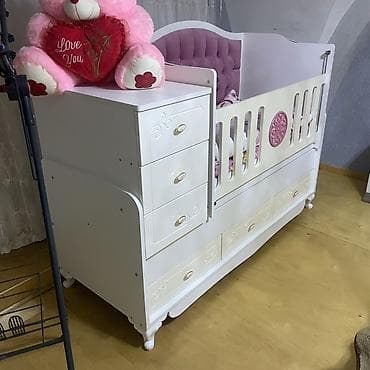 ber ber: Qız üçün, Dördbucaq, Beşik, Yellənmə mexanizmsiz — 2