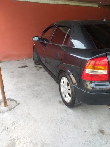 qadınlar ucun maşınlar: Opel Astra: 1.8 l | 1999 il 349000 km Sedan — 8