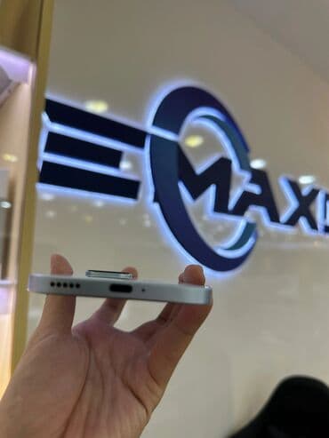 telfunlar: Honor 200 Lite, 256 GB, rəng - Mavi, Sensor — 3