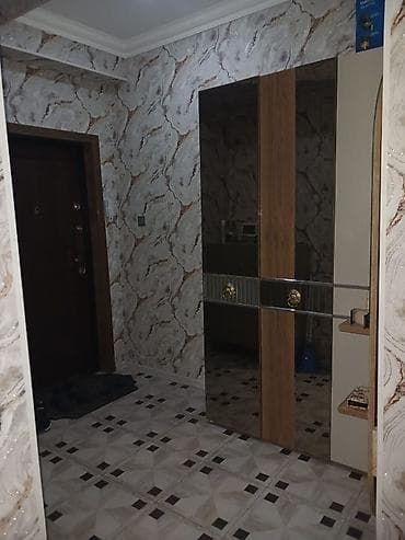 ev 4 otaqlı almaq: 2 otaqlı mənzil – zövqlü dizayn və rahat planlama - Geniş qonaq — 8