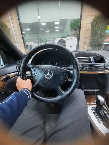 malibu masin: Mercedes-Benz 230: 0.5 l | 2002 il Sedan — 3