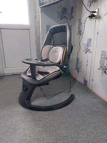 Beşiklər: Oğlan və qız üçün, Beşik, Dəstsiz, Matrassız, Yellənmə mexanizm ilə — 3