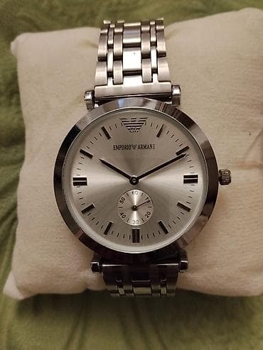Emporio Armani qol saatı Zərif və minimal dizayna malik Emporio