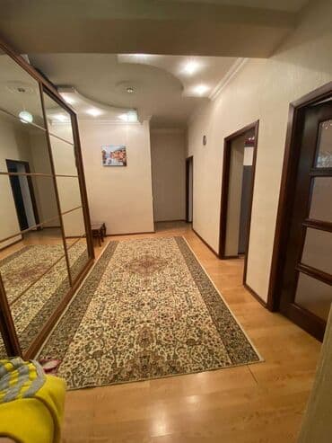 ağ şeher evler: Bakı, 2 otaqlı, Köhnə tikili, m. Xalqlar Dostluğu, 94 kv. m — 4