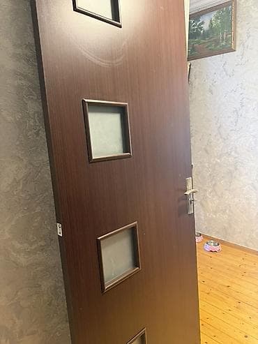 Yataq otağı üçün İşlənmiş Otaq qapısı Zamok ilə, Ünvandan götürmə lalafo.az -da Yataq otağı üçün İşlənmiş Otaq qapısı Zamok ilə, Ünvandan götürmə