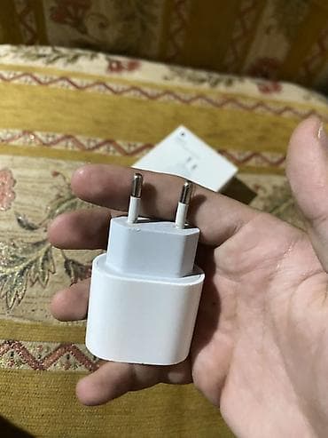 iphoneler: Apple USB‑C Güc Adapteri – 20W - Güc: 20W (USB‑C çıxış) - Ştepsel — 4