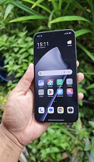 oyun rullari: Xiaomi 15, 512 GB, rəng - Qara, 
 İki sim kartlı — 1