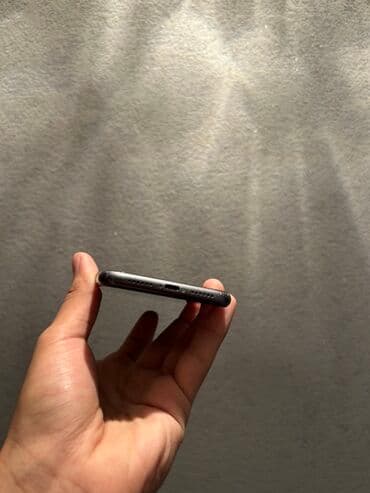 en ucuz iphone 11 pro: IPhone 11, 128 GB, Qara, Sənədlərlə, Zəmanət — 4