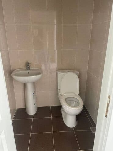 7 mikrorayon: Yasamal rayonu,Asan xidmətin arxasında,Mida yaşayış kompleksində,9 — 4