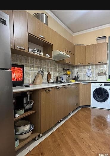 divan metbex: Whatsapp da yazın Mətbəx mebeli 220azn Uzunluq 3,45sm eni 60sm, döngə — 1