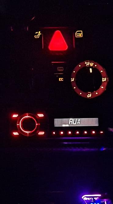 maşın monitor: Maqnitol, Pioneer, AUX, Tayland — 4