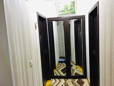 1 ci mikrorayon satilan evler: Bakı, 2 otaqlı, Köhnə tikili, m. Xalqlar Dostluğu, 52 kv. m — 8