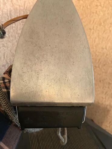 köhnə ütü: Əl buxarlayıcısı — 3