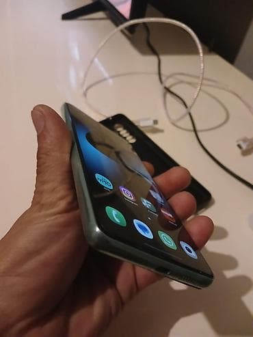 ikinci el telefon ayfon 7: Samsung Galaxy A73 5G, 256 GB, rəng - Yaşıl, Barmaq izi — 3