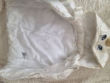 детские вещи из плюшевой пряжи: Uşaq üçün iki ədəd qalın qış üst geyimi dəsti. 1) H&M brendi, ağ — 2