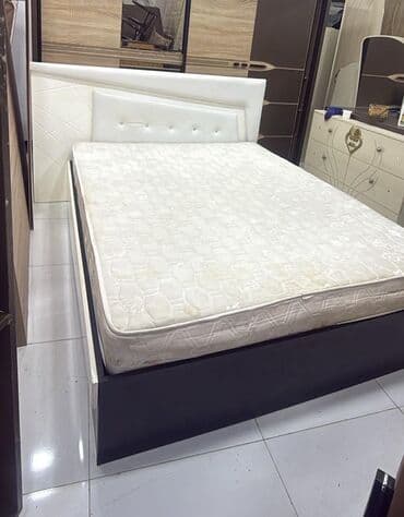 Jeep: Yeni, İkinəfərlik çarpayı — 1