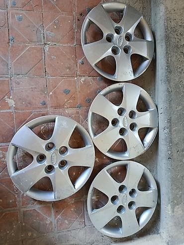 lada diskileri: 4 ədəd təkər kalpaki (disk qapağı) dəsti - Rəng: gümüşü - Dizayn: 5 — 1