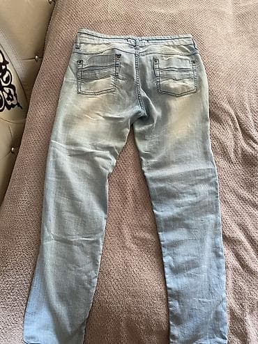 kofta modelleri: Brend: Codentry Model: Açıq mavi yuyulma effekti olan cins şalvar — 2