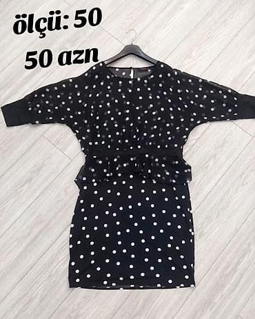 Qara rəngli, ağ xallı qadın paltarı - Ölçü: 50 (şəkildə qeyd olunub) -