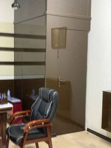 офис: Nəsimi rayonu Semaşkaya yaxın 16 mərtəbəli binanın 1-ci mərtəbəsində — 3