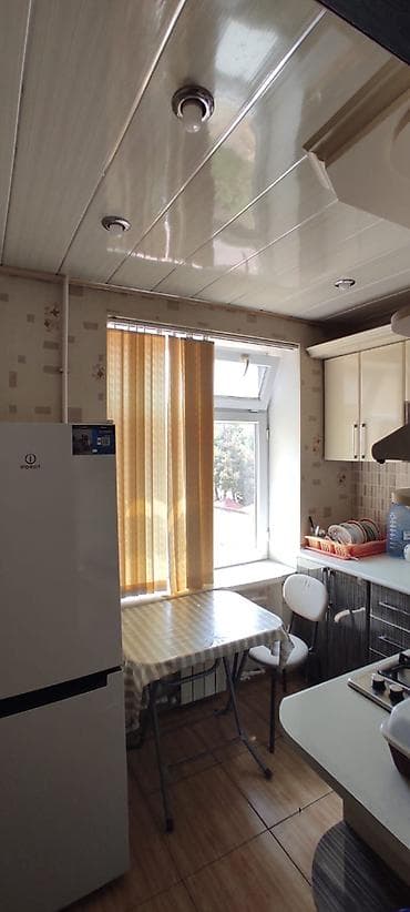 saatlı rayonu: Bakı, 1 otaqlı, Köhnə tikili, m. Neftçilər, 35 kv. m — 7