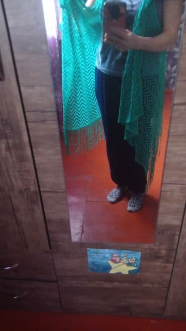 зеленые мужские спортивные костюмы: Жилеты, безрукавки — 3