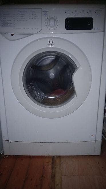 sireceken masin: Paltaryuyan maşın Indesit, 5 kq, Ehtiyat hissələri kimi, Qurutmasız, Kredit yoxdur, Pulsuz çatdırılma — 1