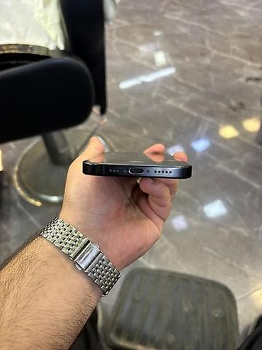 philips xenium 9@9q: IPhone 14 Pro, Qara, Face ID — 3