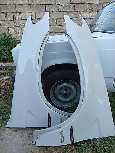 BMW X5 sağ və sol ön qanadları Təsvir: - Ağ rəngli, sağ və sol ön — 1