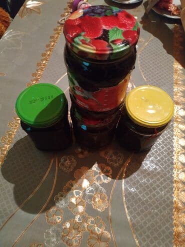 ağ gilas mürəbbəsi: Qoza behmezi satılır Şişka qozasinin behmezi kilosu 35 manata qaza — 3