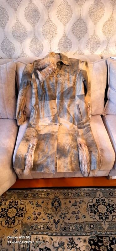 qadınlar üçün xəz palto: Rusiyadan alinib, üstündə deridir yazilib, Qadın uzun palto – təbii — 2