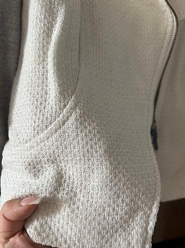 Жилеты, безрукавки: Yenidir. Stradivarius. Xaricden alinib. M razmer. Bu giymete tüvit — 2